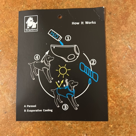 Pet wear - Picture 2 of 4